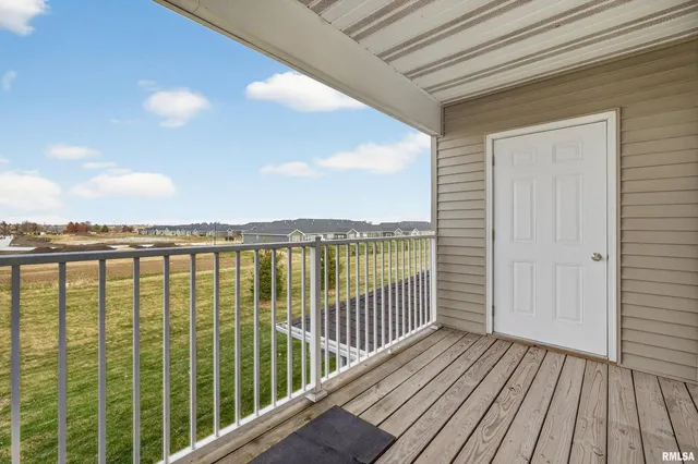a view of balcony with city view