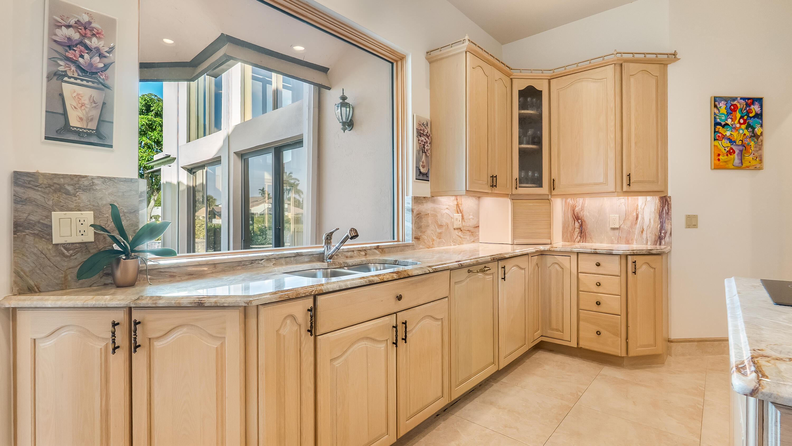 3215 St Charles Place Boca Raton, FL 33434 - Photo 36 of 73 Kitchen