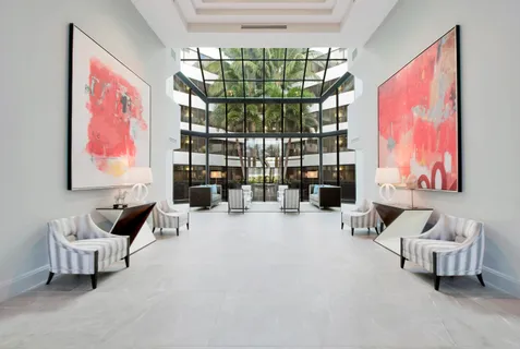 $3,995,000 | 3100 South Ocean Boulevard, Unit 201S, Palm Beach, FL 33480