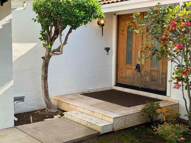 $1,025,000 | 2883-2883 Bowling Green Drive, Walnut Creek, CA 94598