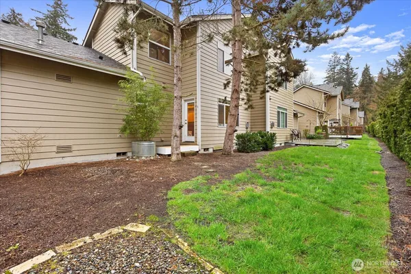 $525,000 | 5300 Glenwood Avenue, Unit U2, Everett, WA 98203