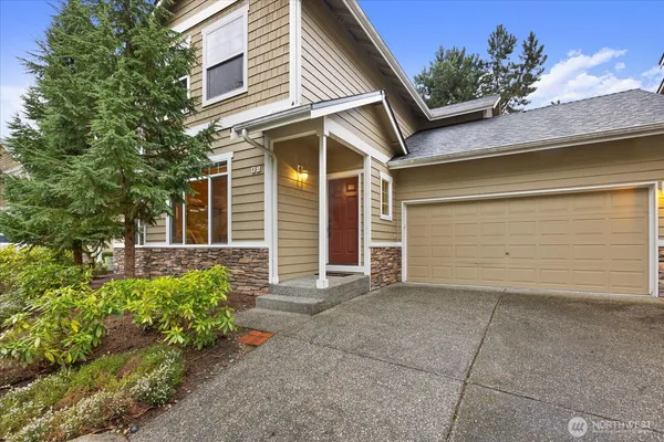 $525,000 | 5300 Glenwood Avenue, Unit U2, Everett, WA 98203