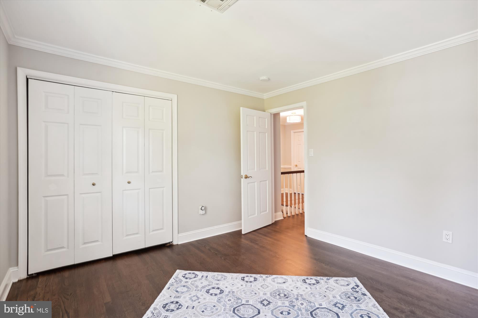 646 Seneca Road Great Falls, VA 22066 - Photo 26 of 52 Six bedrooms upstairs & space for all.