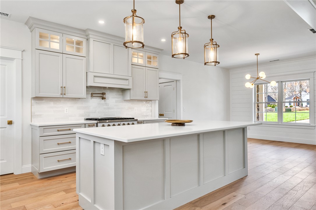 63 Forrest Lane Charlestown, RI 02813 - Photo 8 of 47