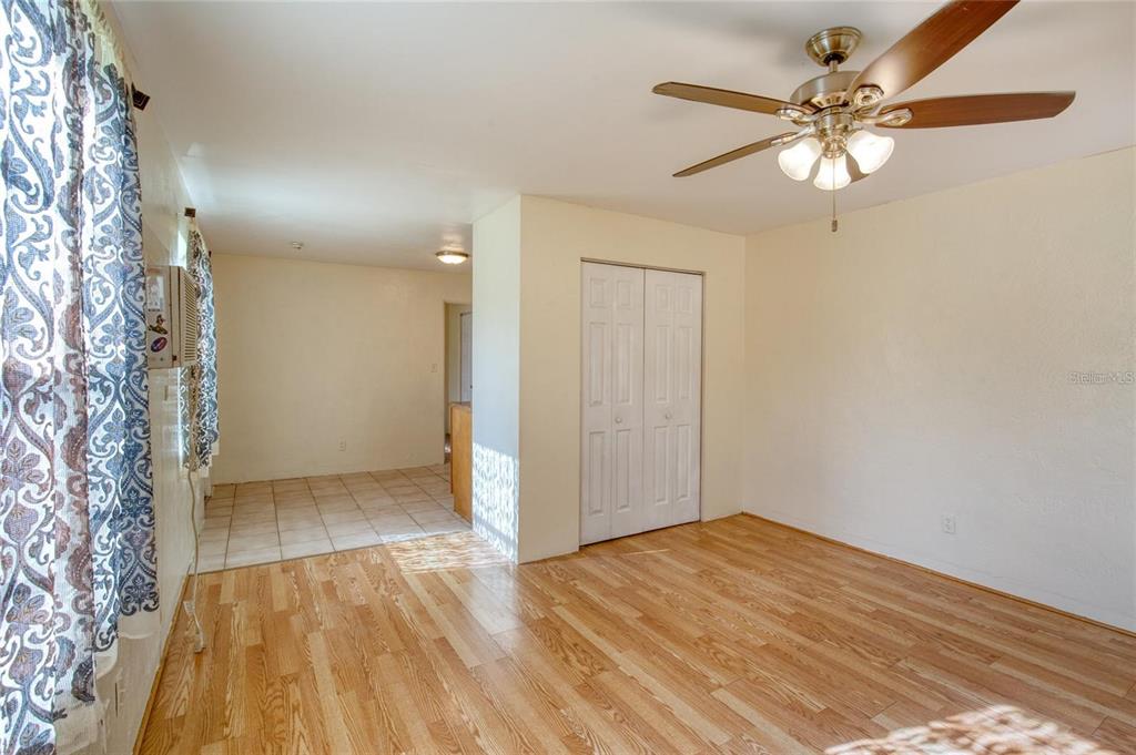 815 8th Street Daytona Beach, FL 32117 - Photo 23 of 50 a view of empty room with wooden floor