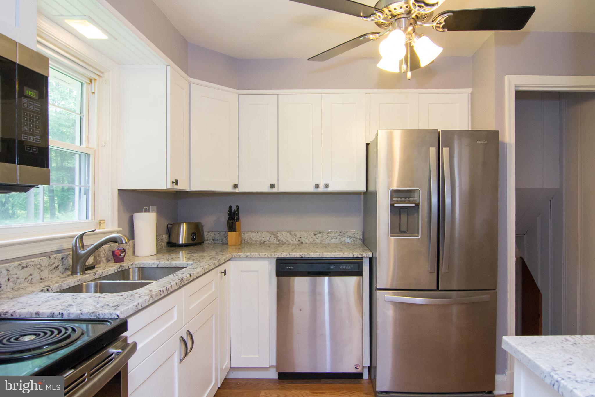 10904 Steffeny Road Randallstown, MD 21133 - Photo 11 of 28 Stainless Steel appliances!
