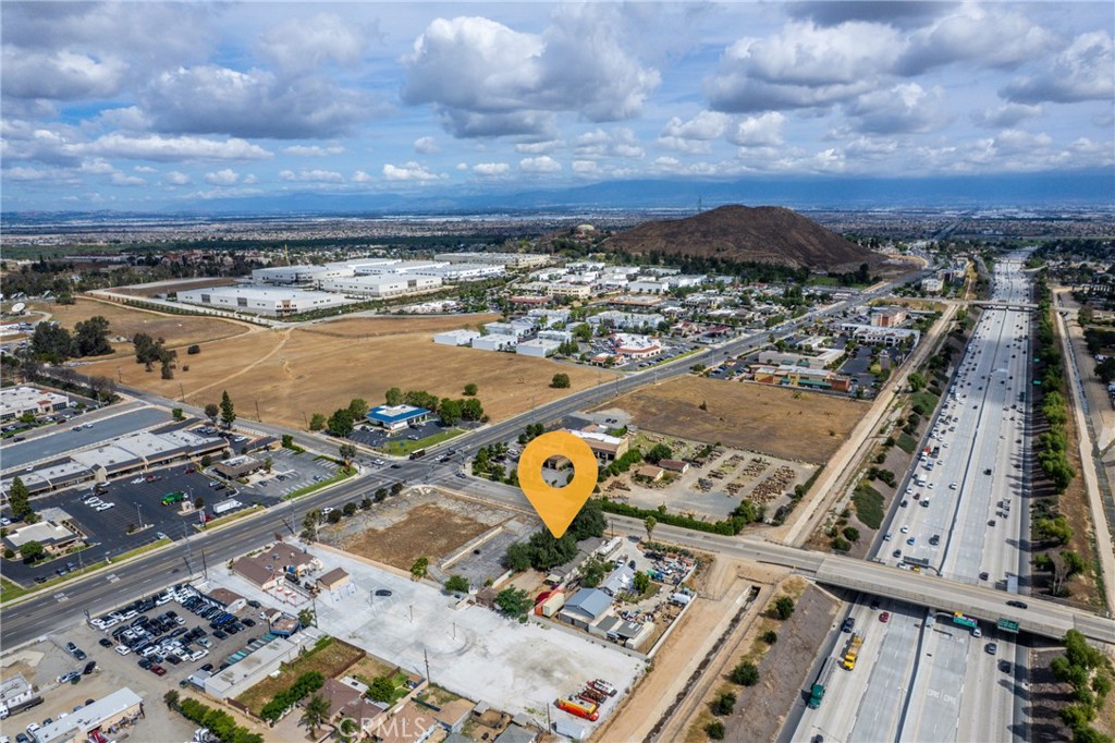 1652 Fourth Street Norco, CA 92860 - Photo 15 of 23