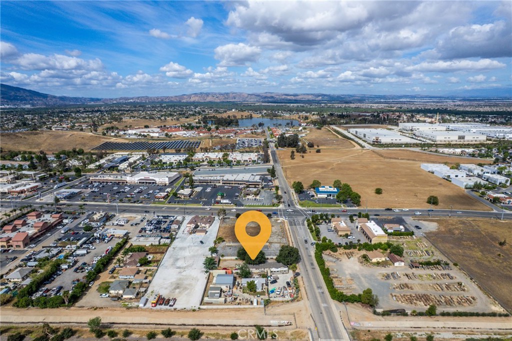 1652 Fourth Street Norco, CA 92860 - Photo 16 of 23