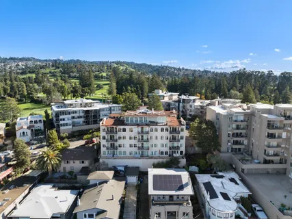 $799,000 | 5405 Carlton Street, Unit 303, Oakland, CA 94618