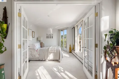 $799,000 | 5405 Carlton Street, Unit 303, Oakland, CA 94618