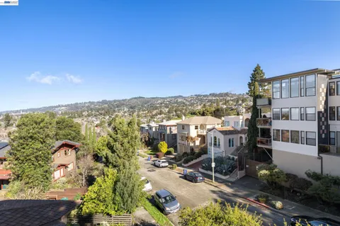 $799,000 | 5405 Carlton Street, Unit 303, Oakland, CA 94618