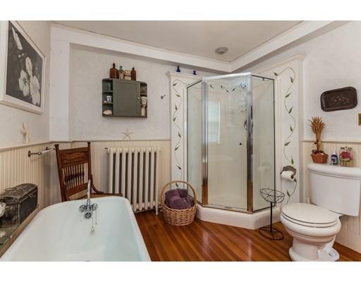560 Jerusalem Road Cohasset, MA 02025 - Photo 18 of 30 a bathroom with a toilet a sink and a shower