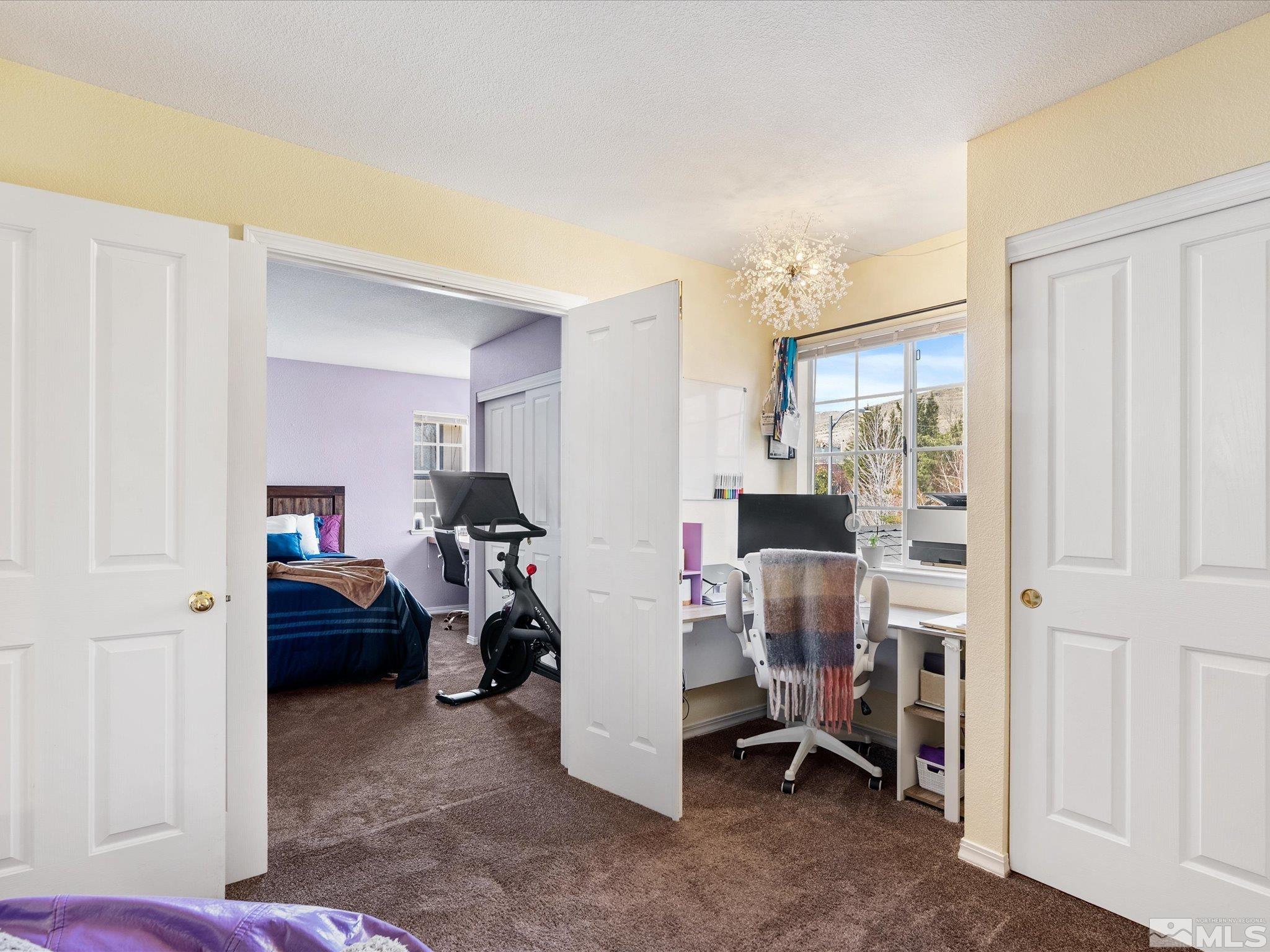 2946 Aspendale Drive Reno, NV 89503 - Photo 23 of 40 a room that has a couch and a chair in it