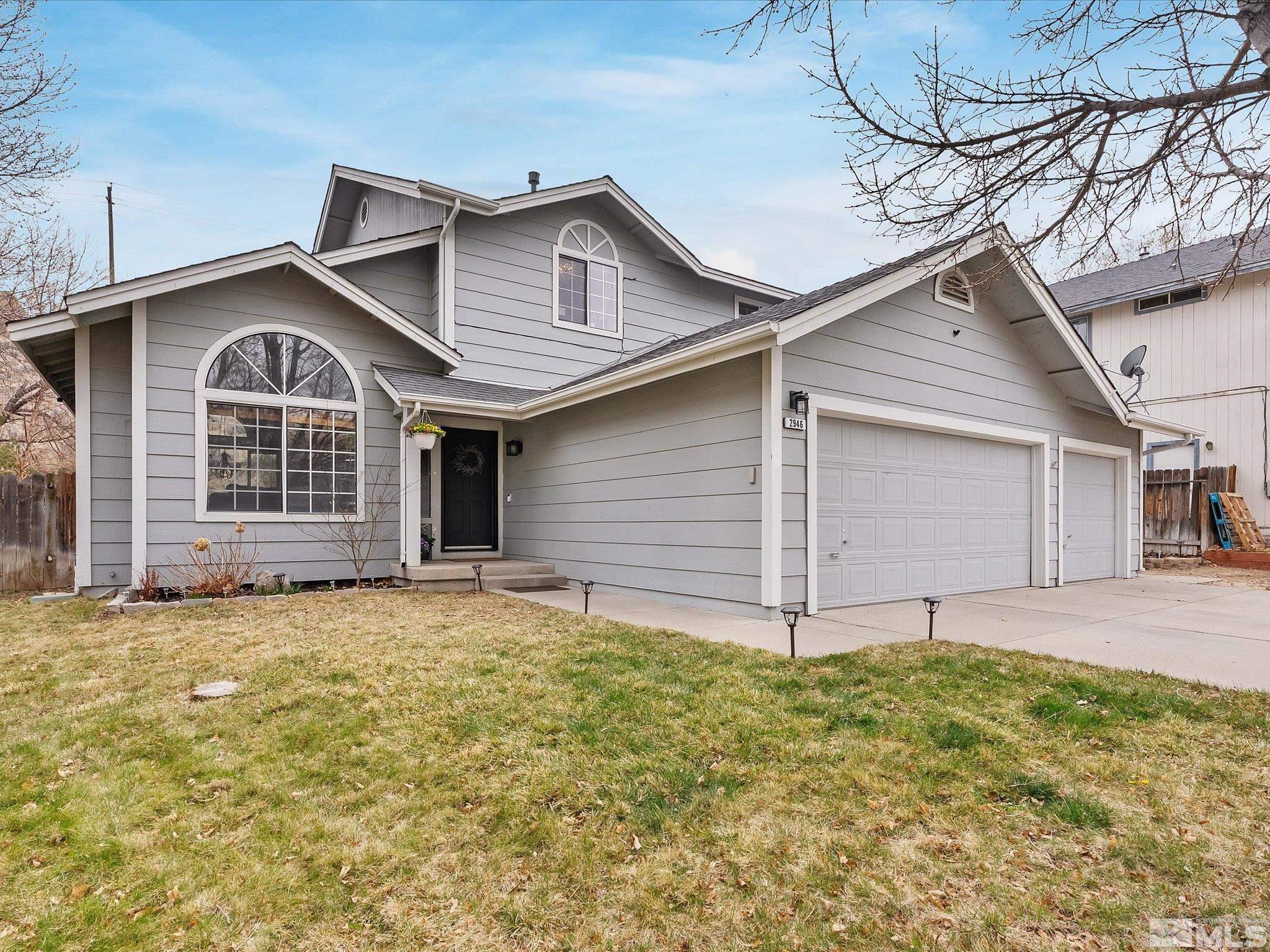 2946 Aspendale Drive Reno, NV 89503 - Photo 3 of 40 a view of a house with a yard