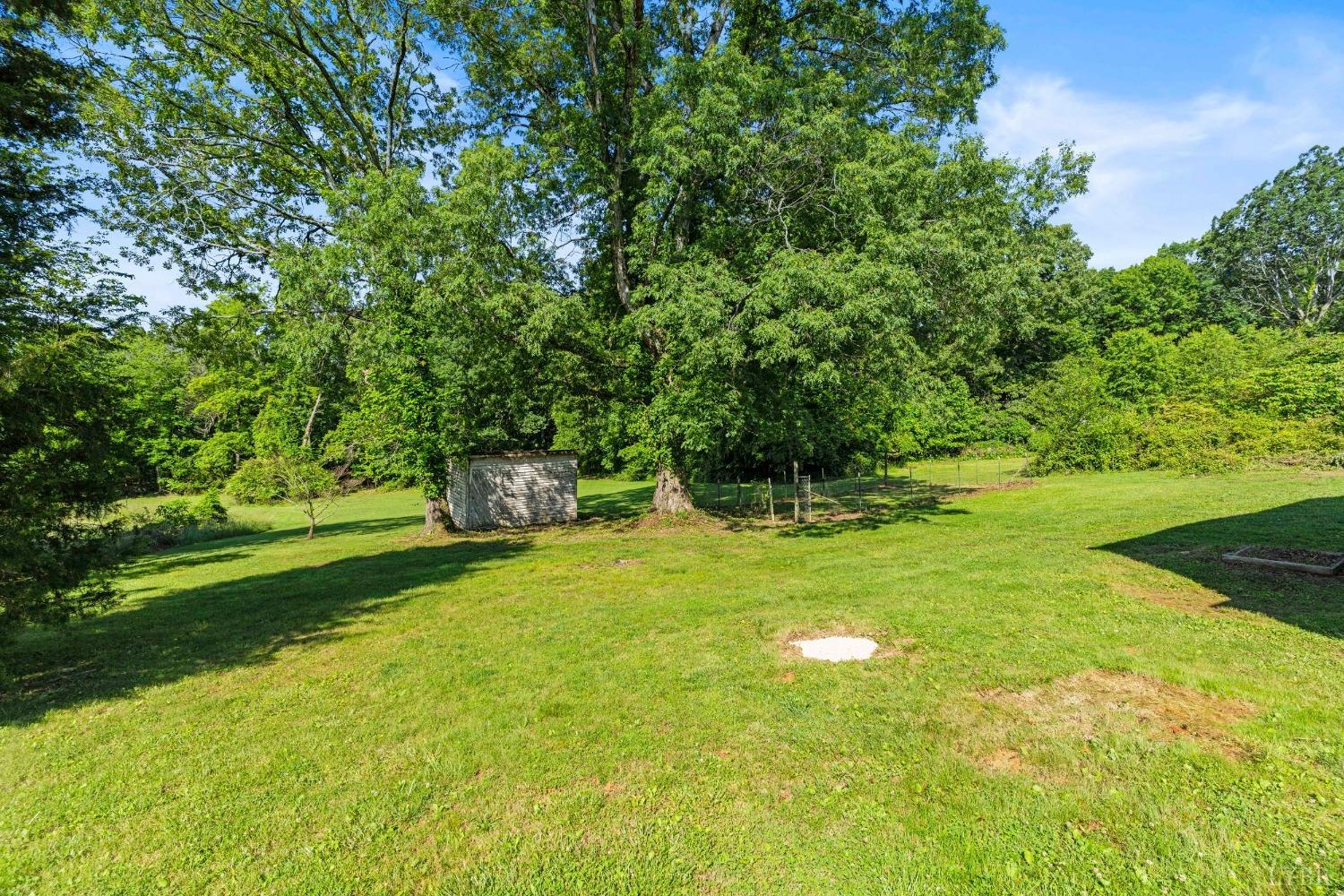 384 Amelon Road Madison Heights, VA 24572 - Photo 13 of 47 Gallery Image 13