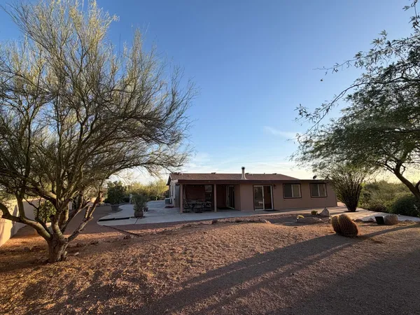 $2,500 | 2166 East Saddle Butte Street, Apache Junction, AZ 85119