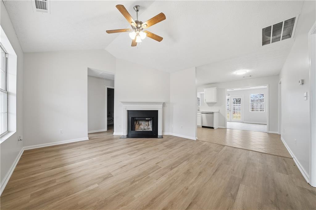 943 Colvin Drive Locust Grove, GA 30248 - Photo 2 of 20