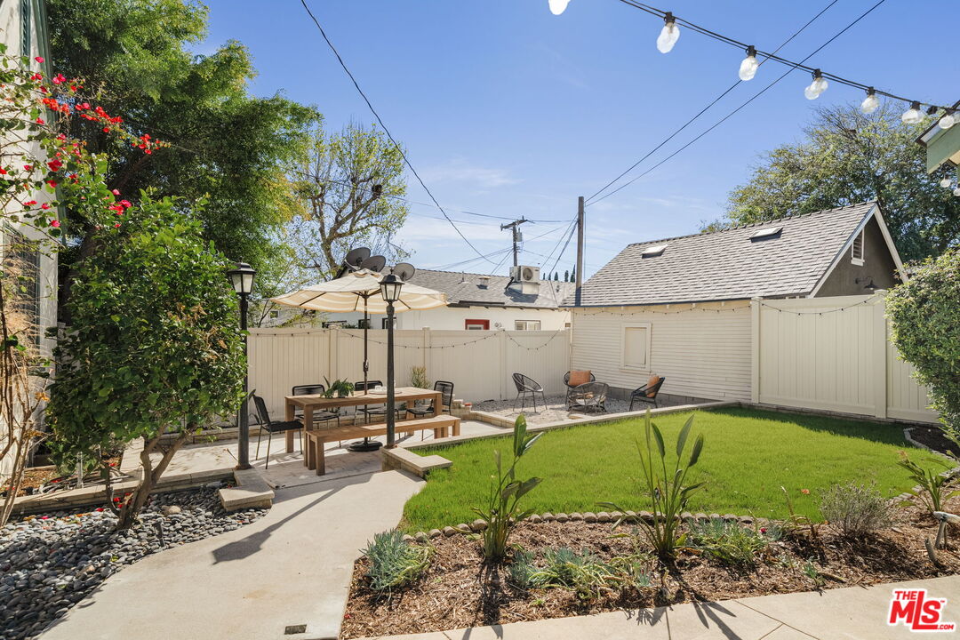 1667 Allen Avenue Pasadena, CA 91104 - Photo 26 of 50