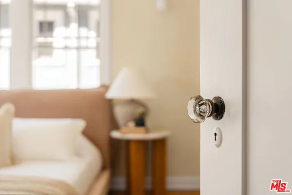 $1,198,000 | 1667 Allen Avenue, Pasadena, CA 91104