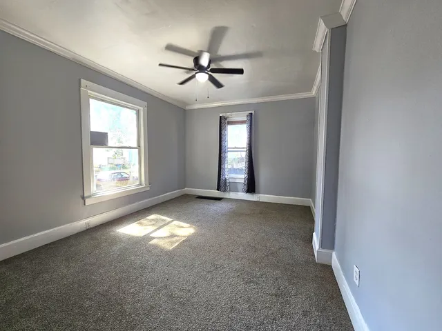 a view of empty room with window