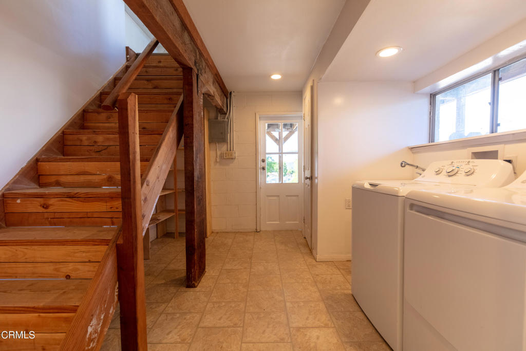 40 Hill Street Oak View, CA 93022 - Photo 17 of 27