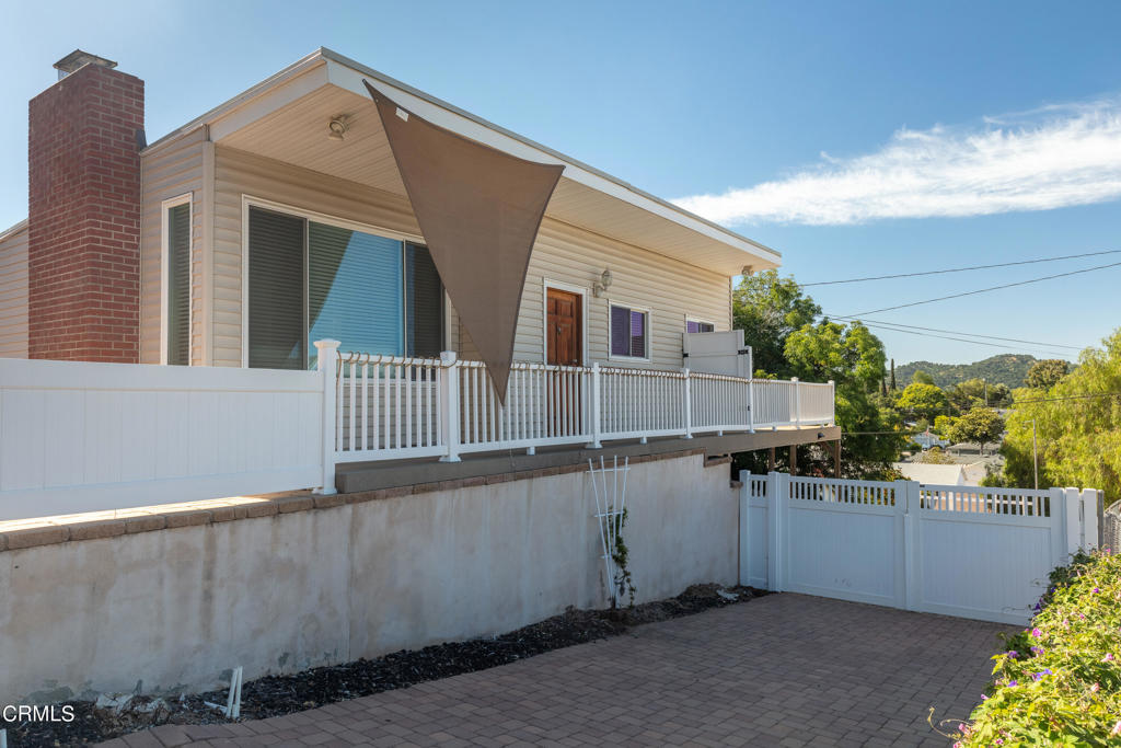 40 Hill Street Oak View, CA 93022 - Photo 2 of 27