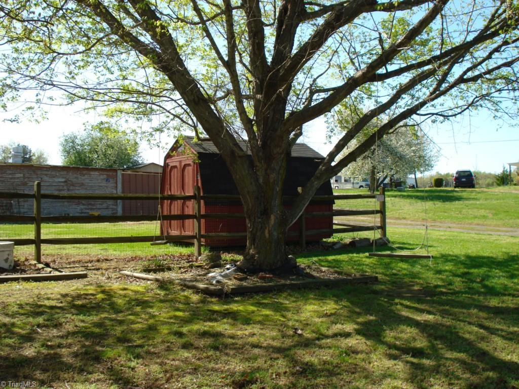 1620 Tall Pines Road Lexington, NC 27295 - Photo 26 of 29 Gallery Image 26