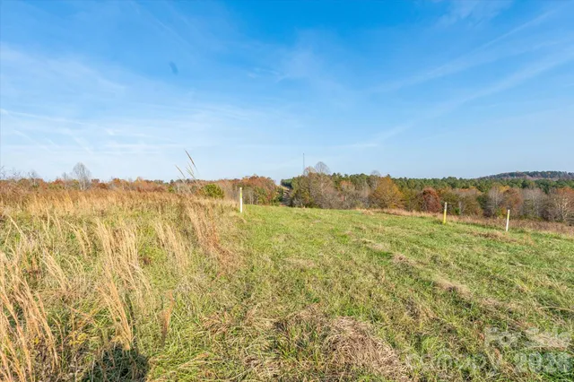 $3,195,000 | 1888 Pea Ridge Road, Mill Spring, NC 28756