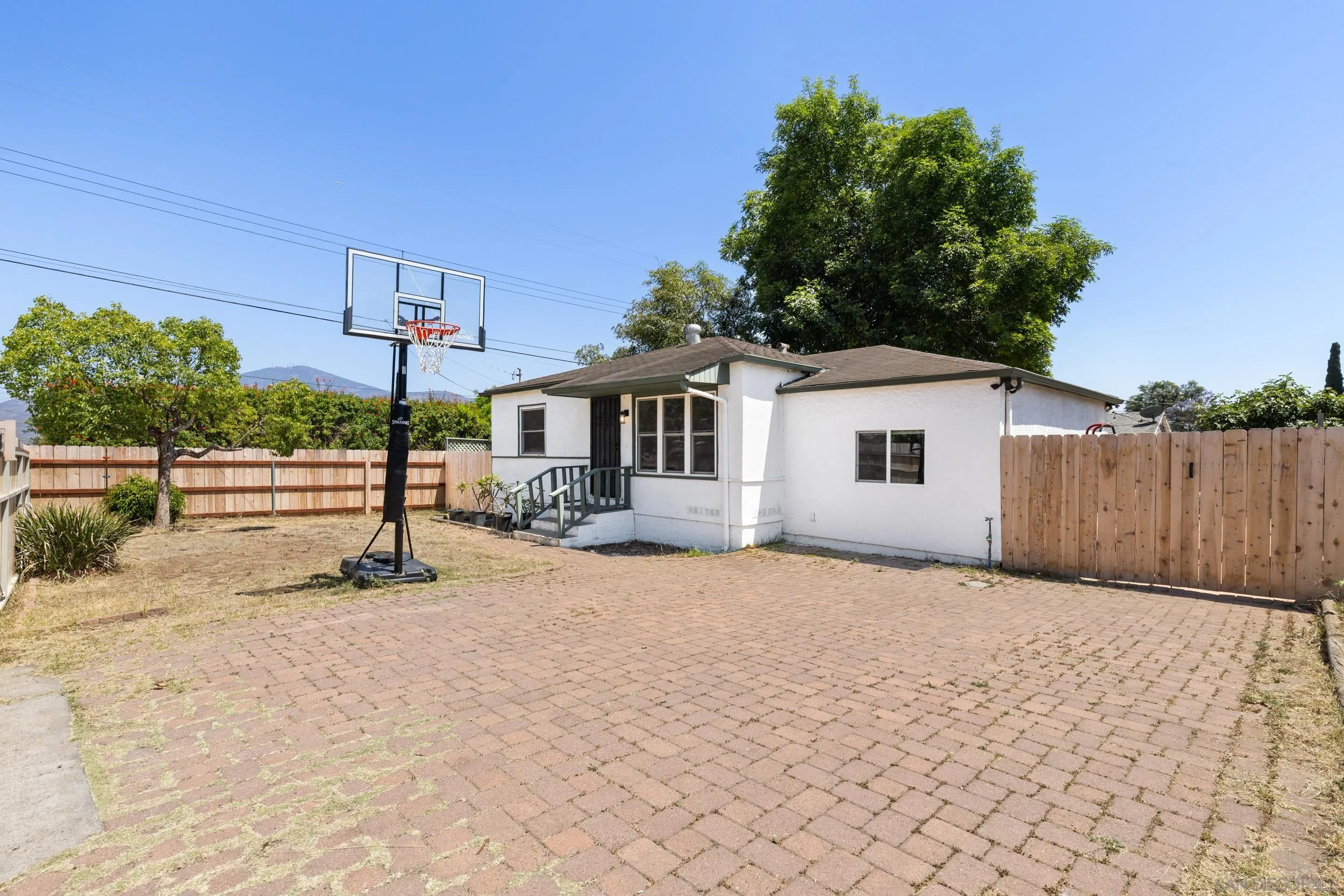 9451 San Francisco Street Spring Valley, CA 91977 - Photo 21 of 24