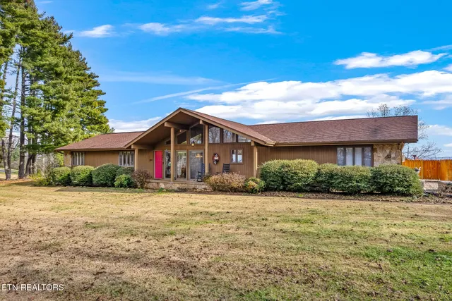 $559,900 | 501 County Road 126, Athens, TN 37303