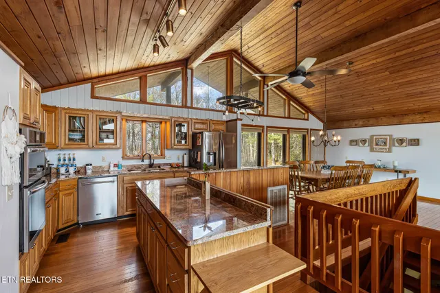 $559,900 | 501 County Road 126, Athens, TN 37303