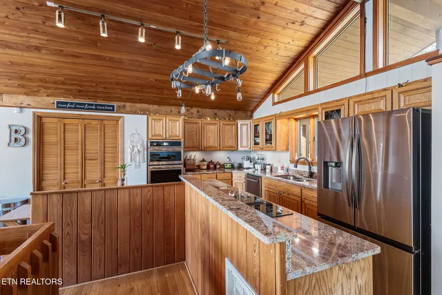 $559,900 | 501 County Road 126, Athens, TN 37303