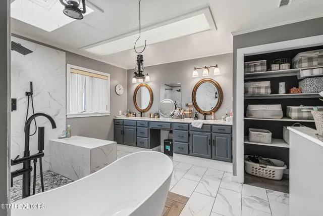 $559,900 | 501 County Road 126, Athens, TN 37303