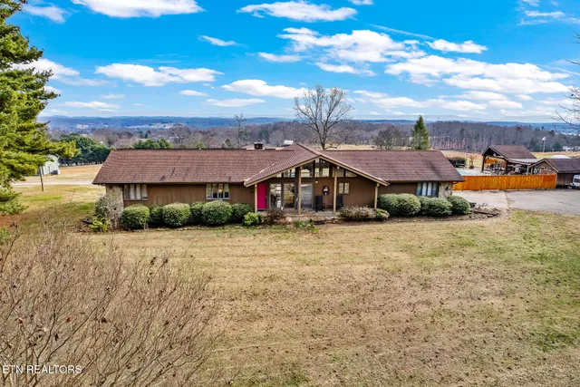 $559,900 | 501 County Road 126, Athens, TN 37303