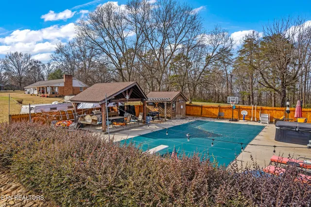 $559,900 | 501 County Road 126, Athens, TN 37303