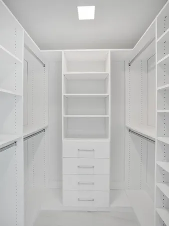 $15,000 | 900 North Ocean Boulevard, Unit 1405, Pompano Beach, FL 33062