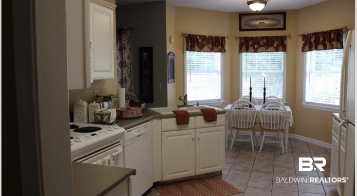 206 Spruce Avenue Brewton, AL 36426 - Photo 11 of 13