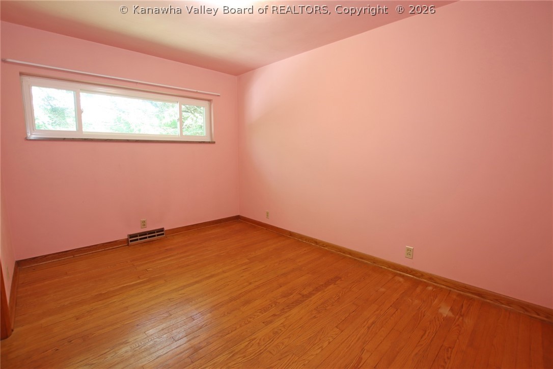 657 Timber Lane Elkview, WV 25071 - Photo 15 of 41 Gallery Image 15