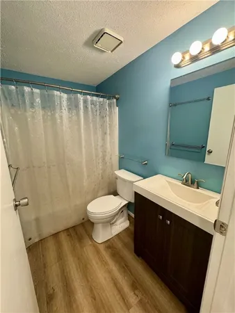 $2,300 | 5 Bramblewood Lane, Penfield, NY 14526