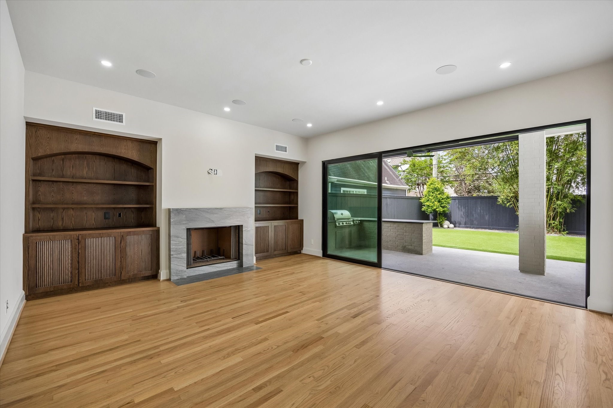 2320 North Boulevard Houston, TX 77098 - Photo 14 of 43