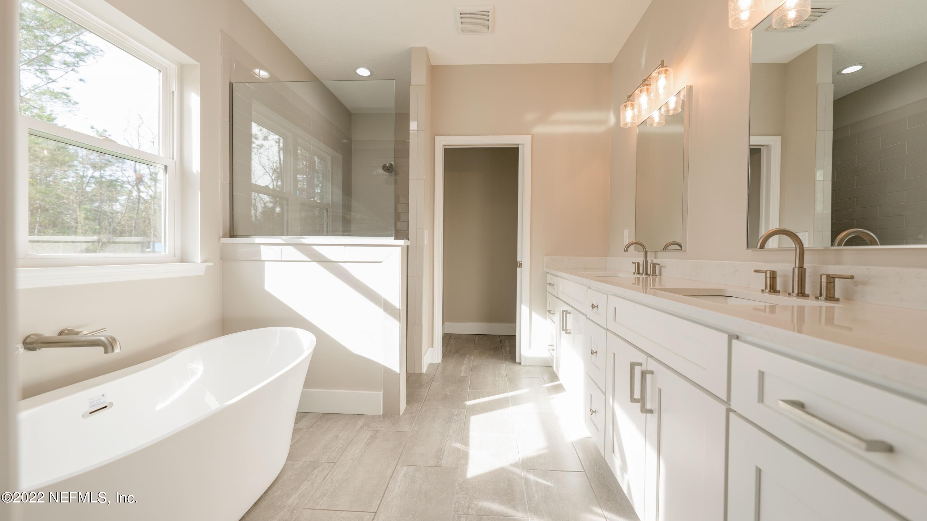7615 Alameda Way Keystone Heights, FL 32656 - Photo 24 of 41 Master bath