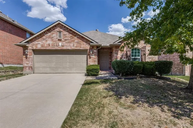 $2,200 | 12928 Sewanee Drive, Frisco, TX 75035