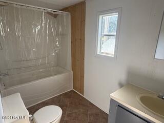 1333 Blue Creek Road, Unit 20 Jacksonville, NC 28540 - Photo 3 of 16 bathroom 2
