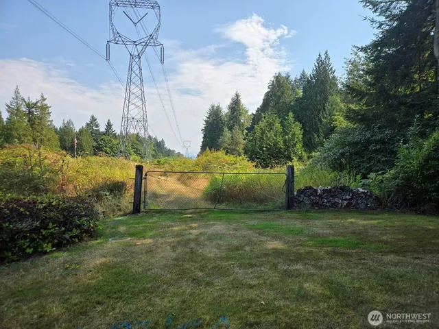 $275,000 | 9905 212th Street Southeast, Snohomish, WA 98296