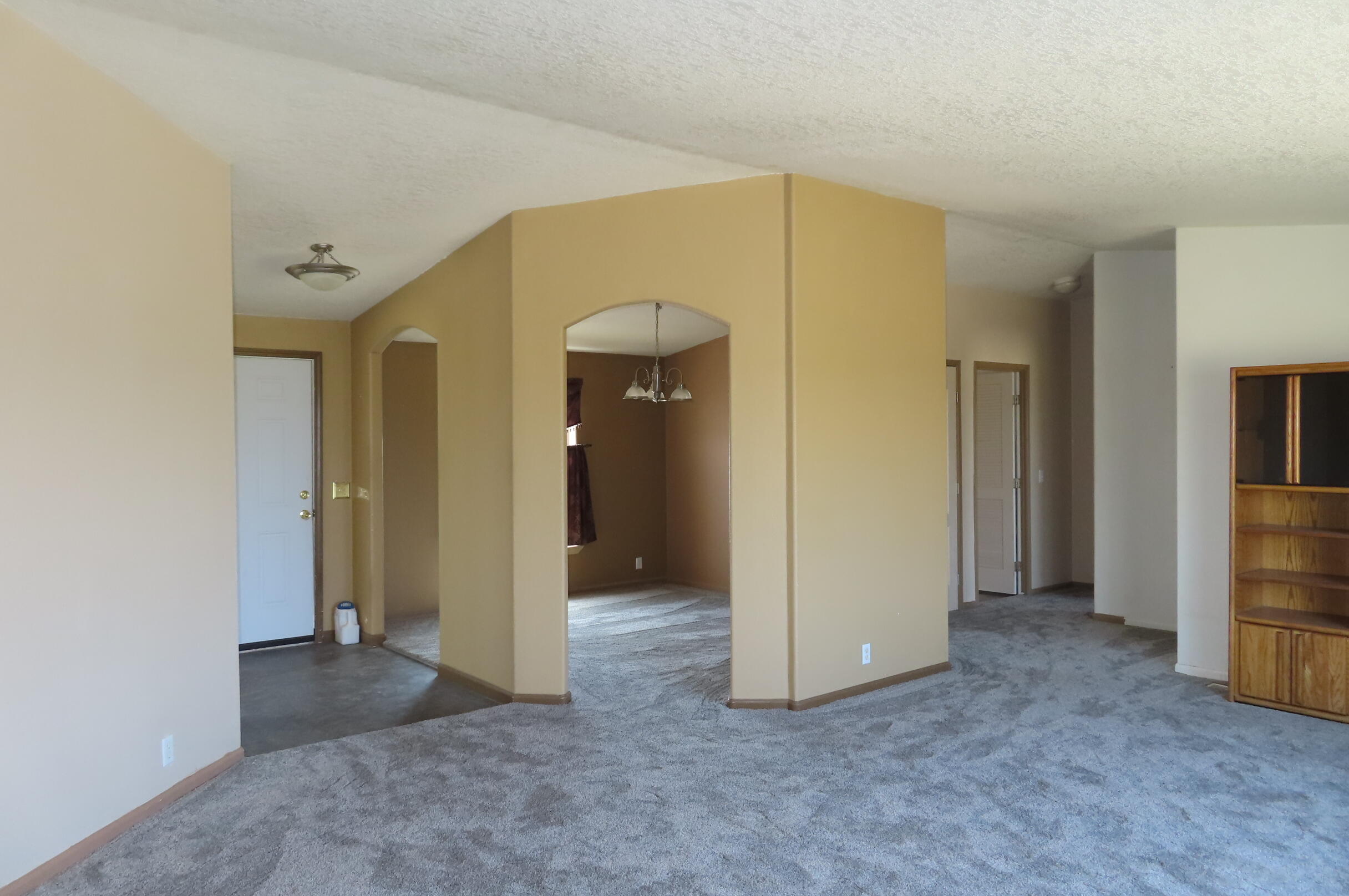 57752 North Oil Dri Road Silver Lake, OR 97638 - Photo 8 of 33 Living room to Dining room, hall and more