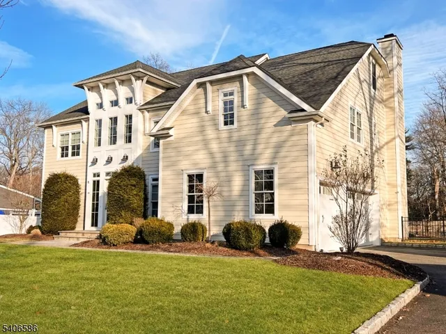 $1,839,000 | 93 Edgewood Drive, Florham Park, NJ 07932