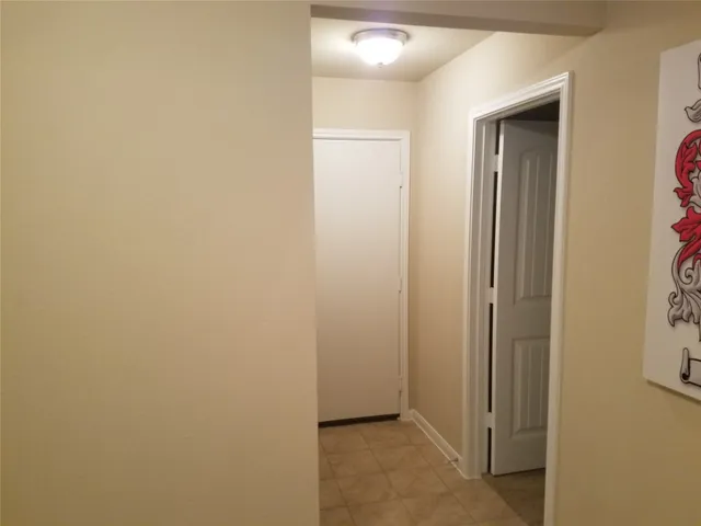 a view of a house with backyard and garden