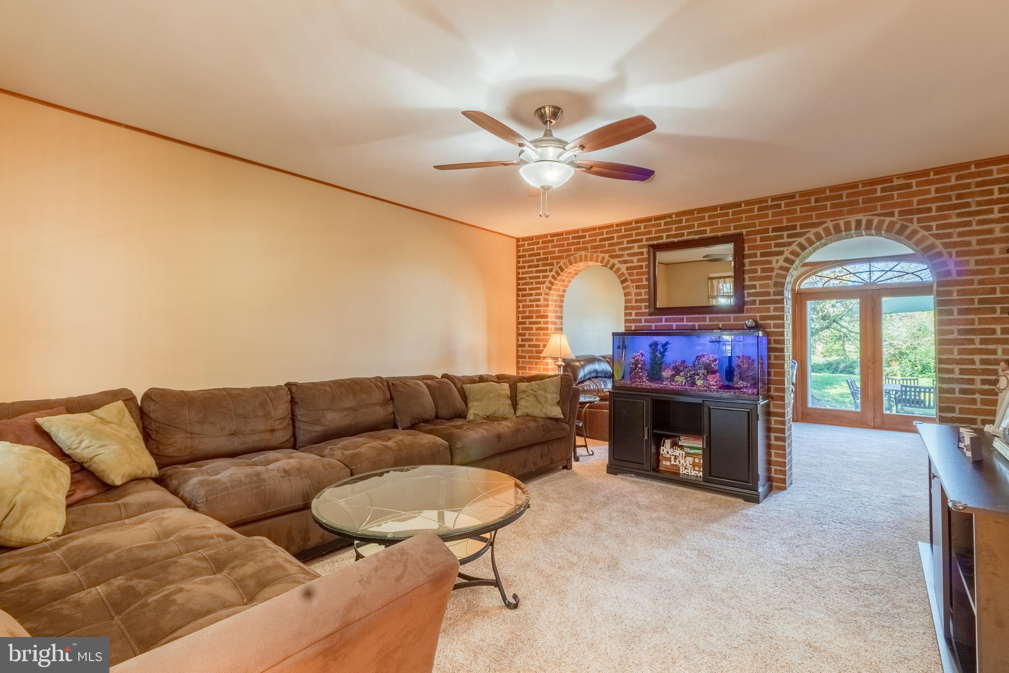 867 Kimmerlings Road Lebanon, PA 17046 - Photo 17 of 41 Family Room
