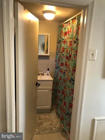 $1,275 | 506 South 20th Street, Philadelphia, PA 19146