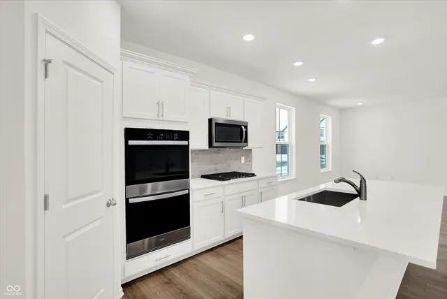 $394,990 | 18462 Depoe Lane, Westfield, IN 46074